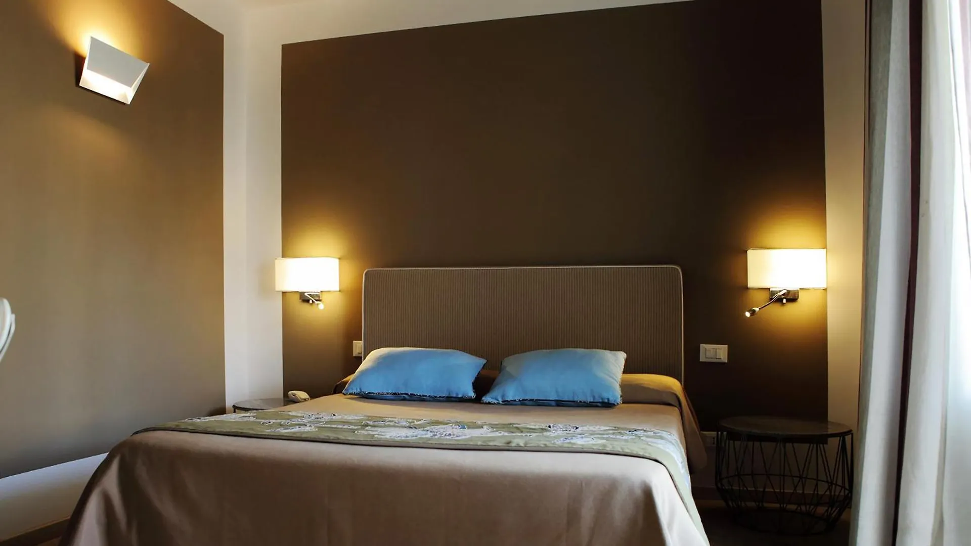 Aegusa Hotel Favignana 3*,  Italy