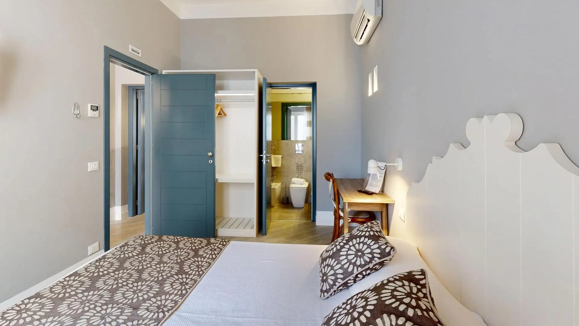 Aegusa Hotel Favignana 3*,